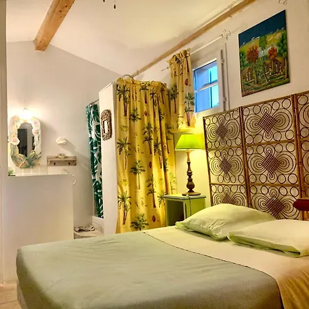 Σπίτι διακοπών Maison Spacieuse Avec Piscine Partagee A